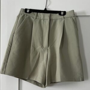 ABERCROMBIE - Women's Olive Green Tailored High-Waist Shorts